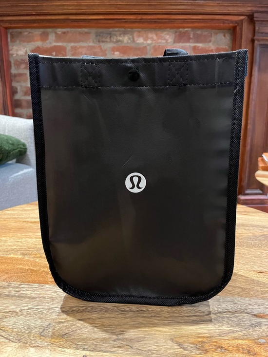 lululemon athletica Handbags - lululemon athletica Black Toiletry Shopping, Travel Pouch Bag Tote small